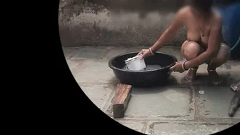 Desi Stepsister Bathes Naked In Open Bathroom While Stepbrother Watches