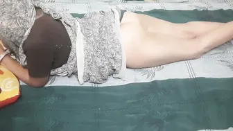 Indian Devar Massaging Bhabhi's Back At Midnight And Fucking Her Hard