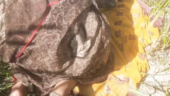 Desi Daughter In Law Fingers Herself In Wheat Field Teasing Her Sasur