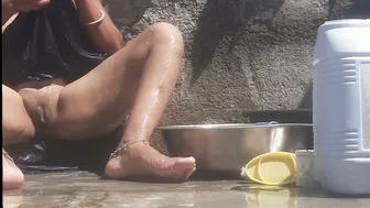 Punjabi Stepsister Fingering Her Pussy Naked Bathing In Outdoor Shower