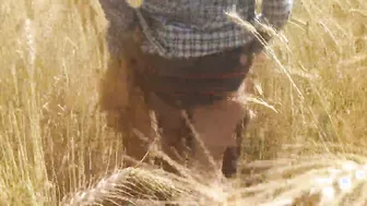 Desi Bhabhi Massages Her Thick Ass After Walk In The Fields With Him