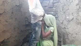 Indian Sister In Law Gives Outdoor Blowjob To Brother In Law In Farm Field