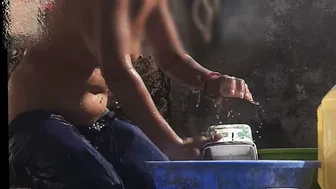 Desi Elder Brother's Wife Bathes Naked In Village Courtyard Removing All Clothes