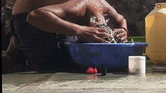 Desi Elder Brother's Wife Bathes Naked In Village Courtyard Removing All Clothes