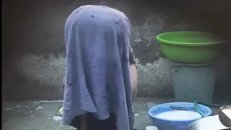 Desi Village Wife Shows Pussy To Brother Outdoors Before Bathing