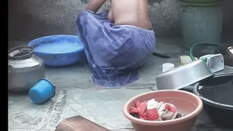 Desi Village Wife Shows Pussy To Brother Outdoors Before Bathing