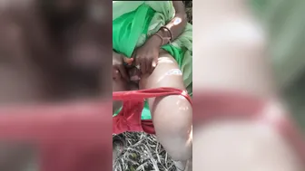 Newlywed Indian Bhabhi Shows Her Ass In Open Forest For Outdoor Sex
