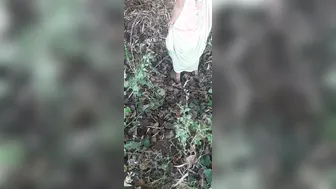 Newlywed Indian Bhabhi Shows Her Ass In Open Forest For Outdoor Sex