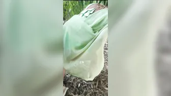 Newlywed Indian Bhabhi Shows Her Ass In Open Forest For Outdoor Sex