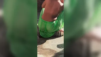 Indian Stepsister Caught Bathing In Open Desi Bathroom