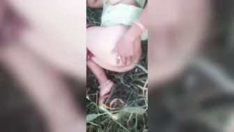 Desi Sister In Law Rubs Fat Ass In Wheat Field Teasing Brother In Law