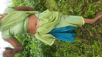 Desi Sister-In-Law Sucks Cock In Field While Cutting Fodder Outdoors