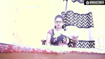 Desi Stepsister Tricks Her Stepbrother Into Fucking Her While Changing