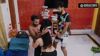 Desi Bhabhi Taking Two Black Cocks In Her Bedroom This Afternoon Again