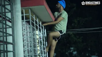 Indian Thief Roughly Fucks Hairy Pussy Bhabhi And Makes Her Moan Loudly