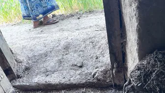 Indian Housewife Fucked Hard By Brother In Law During Daytime