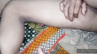 Indian Bhabhi Making Out With Her Lover In Bedroom Romantic Encounter