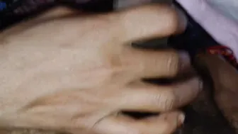 Indian Bhabhi Seema Gets A Huge Load Of Cum Dripping From Her Lips