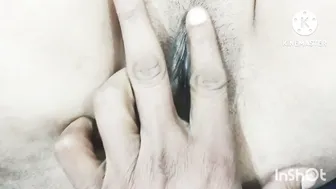 Indian Bhabhi Expertly Sucks Thick Cock In Amateur Homemade Sex Session