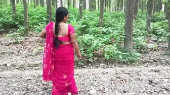 Indian Village Pair Fuck Raw In Forest Clearing With Hindi Moaning