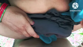 Indian Bhabhi Takes Cock In Mouth And Ass In Sugarcane Field Today