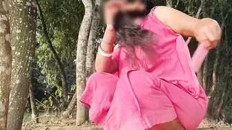 Tamil Housewife Squats Outside To Piss In Backyard Garden This Morning