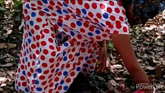 Indian Village Wife Gets Pounded Hard In Jungle During Afternoon