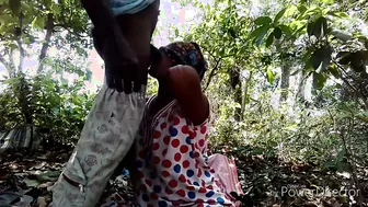 Indian Village Wife Gets Pounded Hard In Jungle During Afternoon