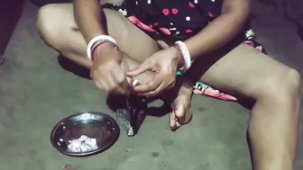 Desi Housewife Cooks Curry Naked When Alone In Kitchen All Morning