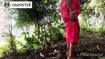 Desi Bhabhi Getting Fucked Deep In The Empty Forest With Moaning Sounds