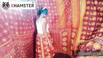 Indian Bhabhi Dancing To Hindi Songs In Wet Clothes Before Fucking