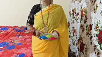 Indian Bhabhi Celebrates Holi With Brother-In-Law Fucking Her Hard