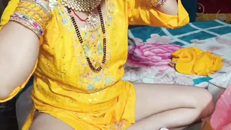 Indian Bride Gives Sloppy Blowjob Before Getting Fucked By His Friend