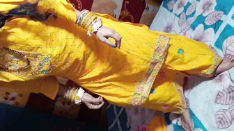 Indian Bride Gives Sloppy Blowjob Before Getting Fucked By His Friend