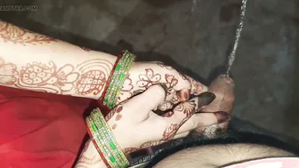 Indian Bhabhi Spreads Her Wet Pussy Lips Wide For The Camera To See