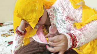 Desi Girlfriend Loses Virginity To Boyfriend With Dirty Talk In Bedroom