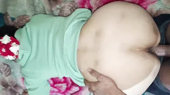 Desi Village Girl Losing Virginity Screaming During First Time Rough Sex