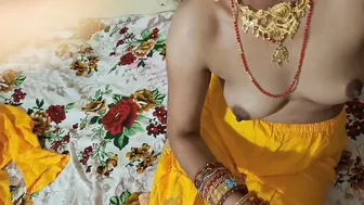 Desi Stepsister Removes Salwar Kameez But Resists Brother's Advances