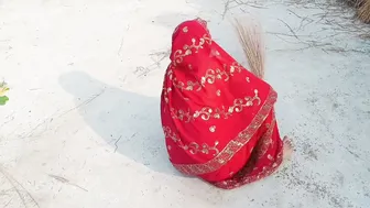 Indian Maid Wife Getting Fucked Hard Outdoors In The Village Compound