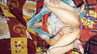 Indian Bhabhi Pleasures Herself With Dildo While Home Alone Afternoon