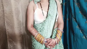 Indian Bridal Bhabhi Seduces Devar In Bedroom With Dirty Hindi Talk