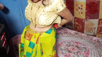 Married Desi Bhabhi Sneaks To Neighbor's House For Secret Affair Sex
