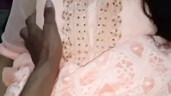 Desi Village Girlfriend Losing Virginity With Dirty Talk Moaning Loud