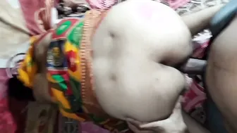 Desi Girl Kisses And Sucks Her Boyfriend's Cock For The First Time