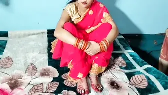 Newly Married Bhabhi Gives Her Man A Sloppy Blowjob In Bedroom