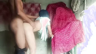 Desi Village Bhabhi Spreading Legs Wide For Deep Pussy Fucking Session