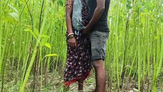 Neighbor Boy Taking Her To The Forest And Fucking Her Pussy Really Well