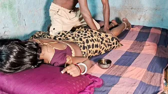 Indian Housewife Seduced And Fucked By Her Servant During Massage