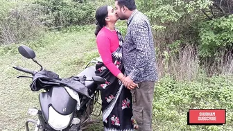 Indian Woman Cheating In The Jungle Fucking Her Lover Doggy Style