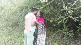 Desi Wife Takes A Load On Her Ass After Jungle Fuck In Her Saree